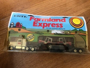 Ertl Farmland Express 1/64 Scale Die-Cast Hauling Set New - Picture 1 of 2