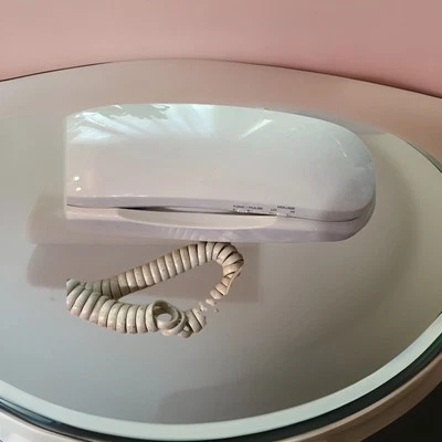 Модель телефона RadioShack No Телефон проводной однолинейный ET-3222 бежевый - Изображение 1 из 4