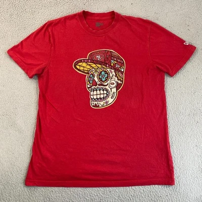 Camisa mediana de los San Francisco 49ers para hombre calavera de azúcar New Era Foto 1 de 4