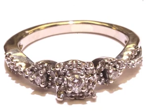 10k white gold .21ct SI2 H round diamond ring 2.4g womens halo 3 stone cluster - Picture 1 of 7