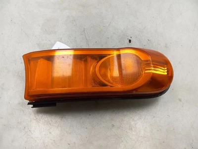 07-11 TOYOTA FJ CRUISER 4.0L 4X4 EN EL LADO DEL CONDUCTOR GUARDABARROS MONTADO LÁMPARA INTERMITENTE  Foto 1 de 4