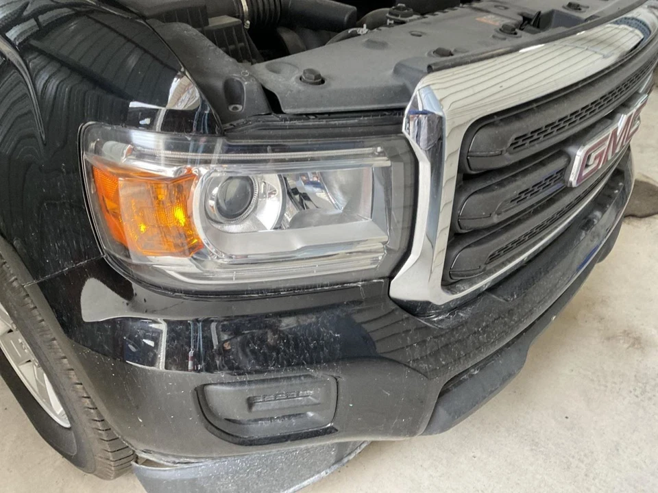 Passenger Right Headlight Fits 15-22 CANYON 5115386 - Image 1 of 1