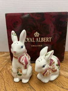 Royal Albert bone china Rabbit salt and pepper shaker set New - Picture 1 of 8