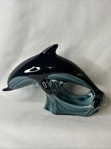 Vintage Poole England Pottery Leaping Dolphin and Wave Figurine 28cm x 19cm - Picture 1 of 13
