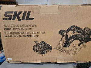 SKIL PWRCore 20V Brushless Cordless 6-1/2" Circular Saw Kit - CR541302 - Picture 1 of 1
