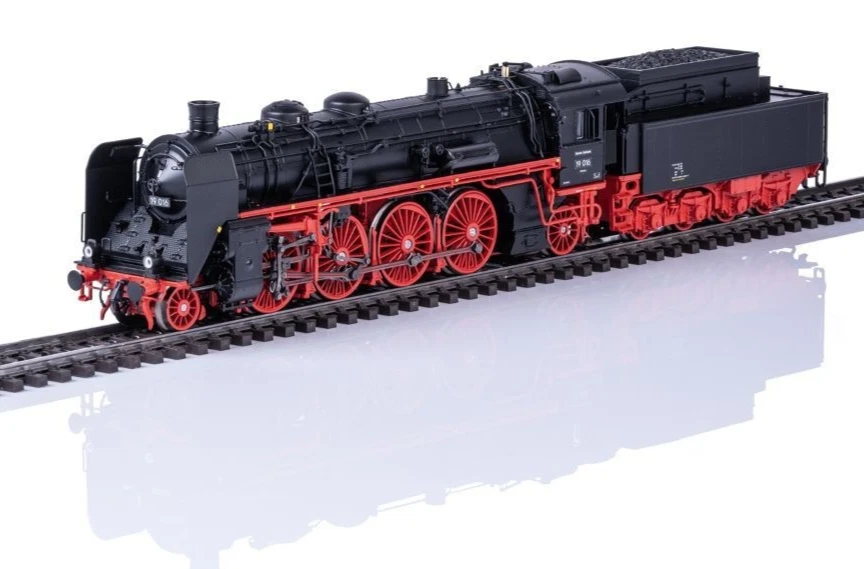 Märklin 38190 H0 Dampflok BR 19.0 "Sachsenstolz" DR MFX Sound OVP NEU