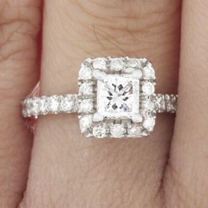 Anillo de compromiso de diamantes de 1,50 quilates con certificación GIA corte princesa oro blanco de 14 k - Imagen 1 de 7