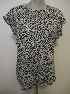Blusa Michael Kors Mediana Blanca y Negra Floral Manga Flutter/Volantes - Imagen 1 de 8