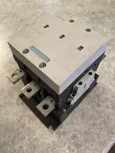 Siemens 3rt1266-6-6 Contattore vuoto bobina 3 poli 110 127 volt - Foto 1 di 4