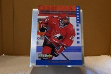 Multiple years of women's hockey cards