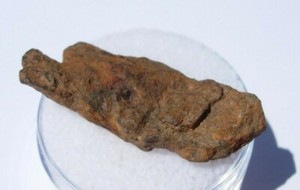 5.27 grams GIBEON very rare as found Individual iron meteorite with COA