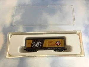 Con-Cor 001-135101 N Scale Schlitz Beer Reefer Box Car URTX95298 with case EUC - Picture 1 of 9