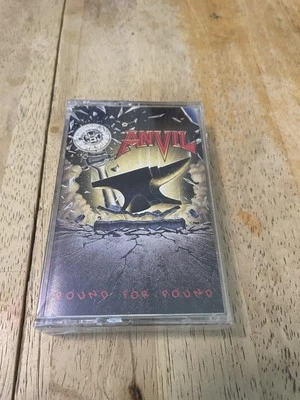 Anvil - Pound For Pound 1988 1st US issue Metal Cassette Tape Sealed, notch cut Foto 1 de 3