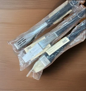 THE PAMPERED CHEF 3 Pc BBQ Set Tongs 2692 Basting Brush 2695 Barbecue Fork 2693 - Picture 1 of 15