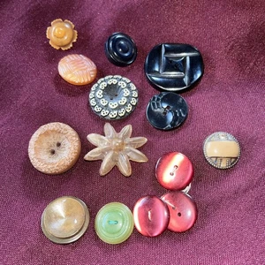 14 verschiedene coole Retro Vintage Knöpfe Konvolut - Bild 1 von 16