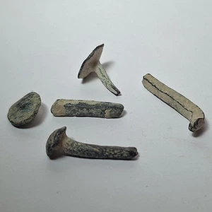 Authentic Ancient Bronze or Copper Nails, EARLY ROMAN EMPIRE ARTIFACTS - Picture 1 of 6