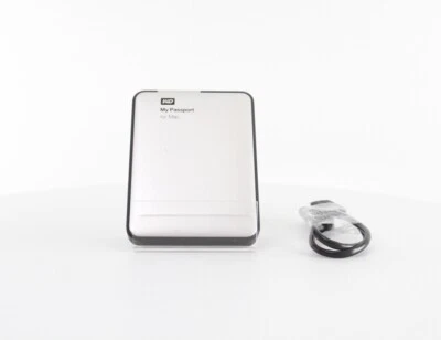 WD My Passport for Mac External Hard Drive 500GB - Silver (WDBLUZ5000ASL-EESN) - Image 1 of 3