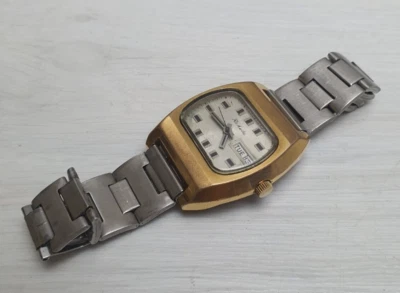 Vintage Collectible USSR Gold Plated Mechanical Raketa Wristwatch Watch Working - Image 1 of 4