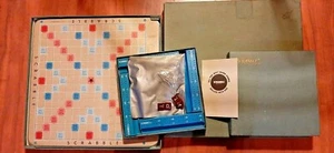 Vintage 1976 Selchow & Righter Deluxe Edition SCRABBLE Crossword Game Turntable - Picture 1 of 1