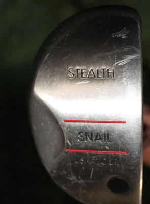 Putter para diestros Stealth Snail USA Tour eje de acero Foto 1 de 4