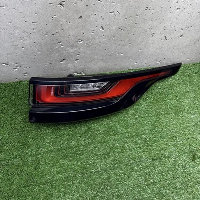 Оригинальный светодиодный задний фонарь для правостороннего пассажира Land Rover Velar 2018–2023 годов выпуска - Изображение 1 из 4