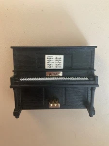 Acme 1998 Piano with Sound Vintage Refrigerator Magnet. See Video - Picture 1 of 3