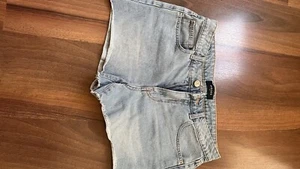 Short Pieces - Bild 1 von 3