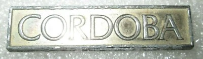 1975, 1976, 1977, 1978 y 1979 CHRYSLER CORDOBA MALETERO EMBLEMA INSIGNIA ORIGINAL OEM Foto 1 de 4