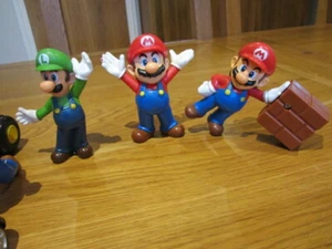 De colección Nintendo Mario Kart Figuras Luigi McDonalds Pull Speed Candy Dispensador  - Imagen 1 de 3