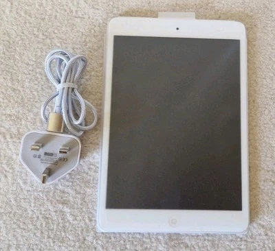 APPLE iPAD MINI A1455 1st GENERATION WIFI & CELLULAR 16GB  - Image 1 of 4