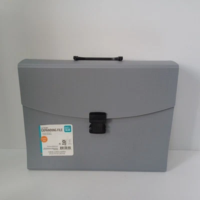 Pen+Gear 26 Pocket Expanding File Folder 13 in x 3.9 in x 9.84 in, Gray 1 Count - Image 1 of 4