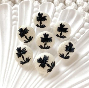 4pcs 12mm Beige black flower plants embroidered velvet fabric cov shank buttons - Picture 1 of 3