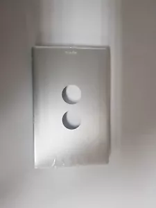 LEGRAND HPM ED BRUSHED ALUMINIUM SILVER PLATE 2 TWO GANG SWITCH ED770/2PLMS - Picture 1 of 3