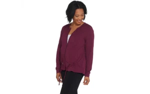 Acogedora chaqueta tejida con cremallera para cualquier persona con cordón vino XL A310144 QVC - Imagen 1 de 3