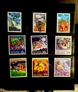 "Aotearoa" New Zealand Collection of 9 Stamps - Picture 1 of 3