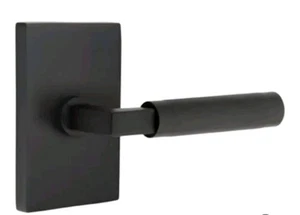 Emtek gerändelte L-Quadrat Linkshänder Durchgangstürdrücker Set mit modernem rechteckigem - Bild 1 von 1