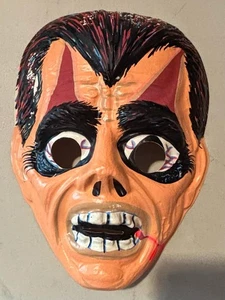 Vintage & Unused 1964 Vampire Dracula Ben Cooper Halloween Costume Mask - Picture 1 of 2