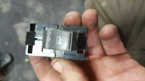 OEM 05-11 Cadillac STS Driver/Passenger's Window Position Control Switch/Button - Imagen 1 de 2