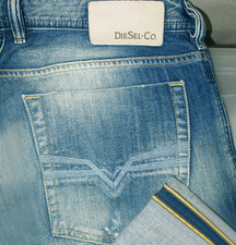 HOT Men DIESEL ZATINY 8QL BOOTCUT DISTRESS BUTTON Denim Jeans 32 x31 (Fit 33x31)