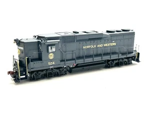 ScaleTrains 33378 HO EMD GP30 Phase Ib1 Norfolk & Western Locomotive DCC/Sound - Picture 1 of 4