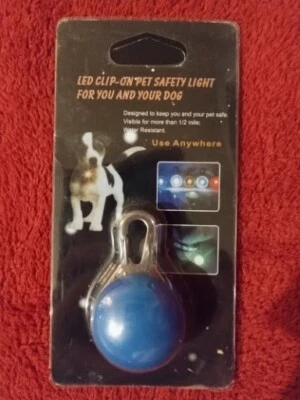 LED Clip-on Pet Safety Night Light - Image 1 of 2