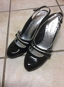 BCBG DRESS STRAP SANDALS BLACK SZ 7.5 B EUC - Picture 1 of 3