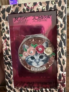 Betsy Johnson Compact Mirror - Picture 1 of 4