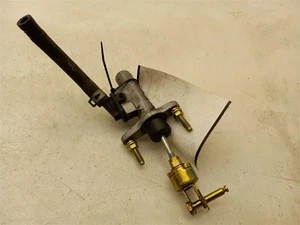 04-06 SCION XA 1.5L 4CYL FWD MT CLUTCH MASTER CYLINDER - Picture 1 of 12