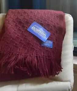 NWT Pendleton Vintage Blanket Throw 100% Virgin Wool Burgundy Color With Fringe - Picture 1 of 7