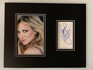 MUSICIAN DEBORAH DEBBIE GIBSON Signed Autographed Matted Photo w/cut 11"x14" - Picture 1 of 2