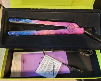 Herramienta de peinado de cerámica PYT, rosa y púrpura caja dañada de 1,25 pulgadas Foto 1 de 4