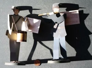 ÚNICO Unión de la Guerra Civil y Soldados Confederados Banda de Baterista DOS estatuas de metal conjunto- - Imagen 1 de 1