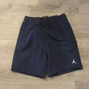 Jordan Azul Estándar para Pantalones Cortos de Sudadera Talla Pequeña - Imagen 1 de 8