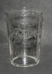 ancienne timbale verre de communion cristal fleurs Justine XIX ème - Picture 1 of 7